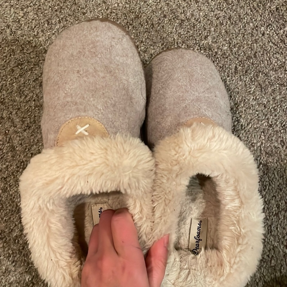 SLIPPERS